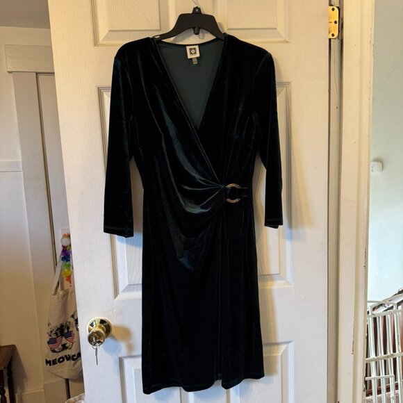 Anne Klein Green Velvet Faux Wrap Holiday Dress Size 10 - Picture 1 of 7